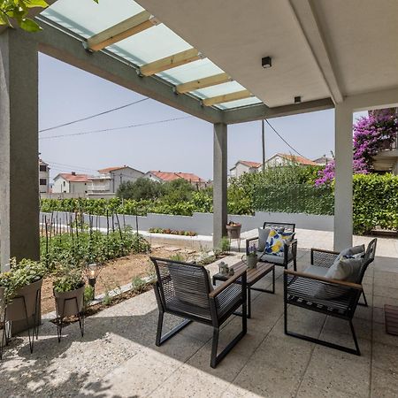 Citrus Accommodation Каштела Экстерьер фото