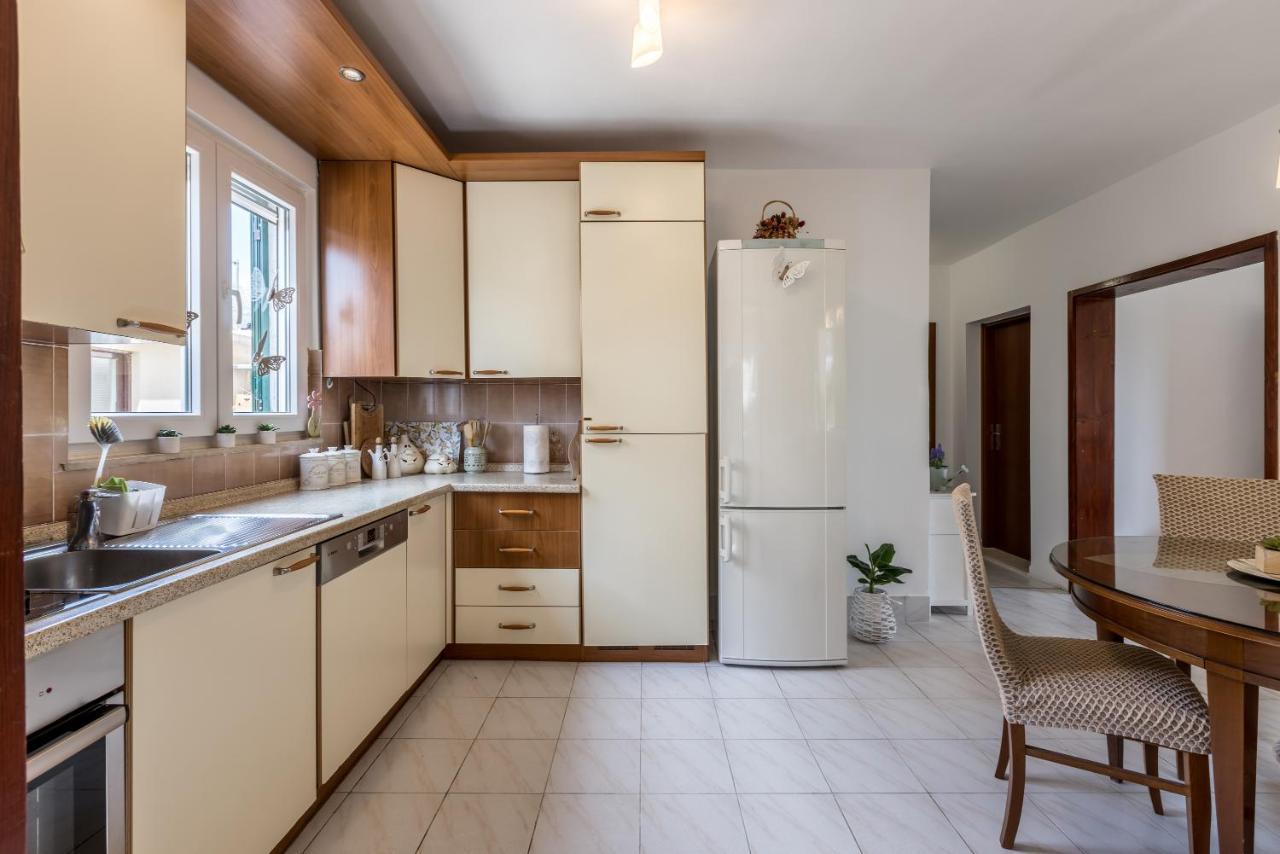Citrus Accommodation Каштела Экстерьер фото