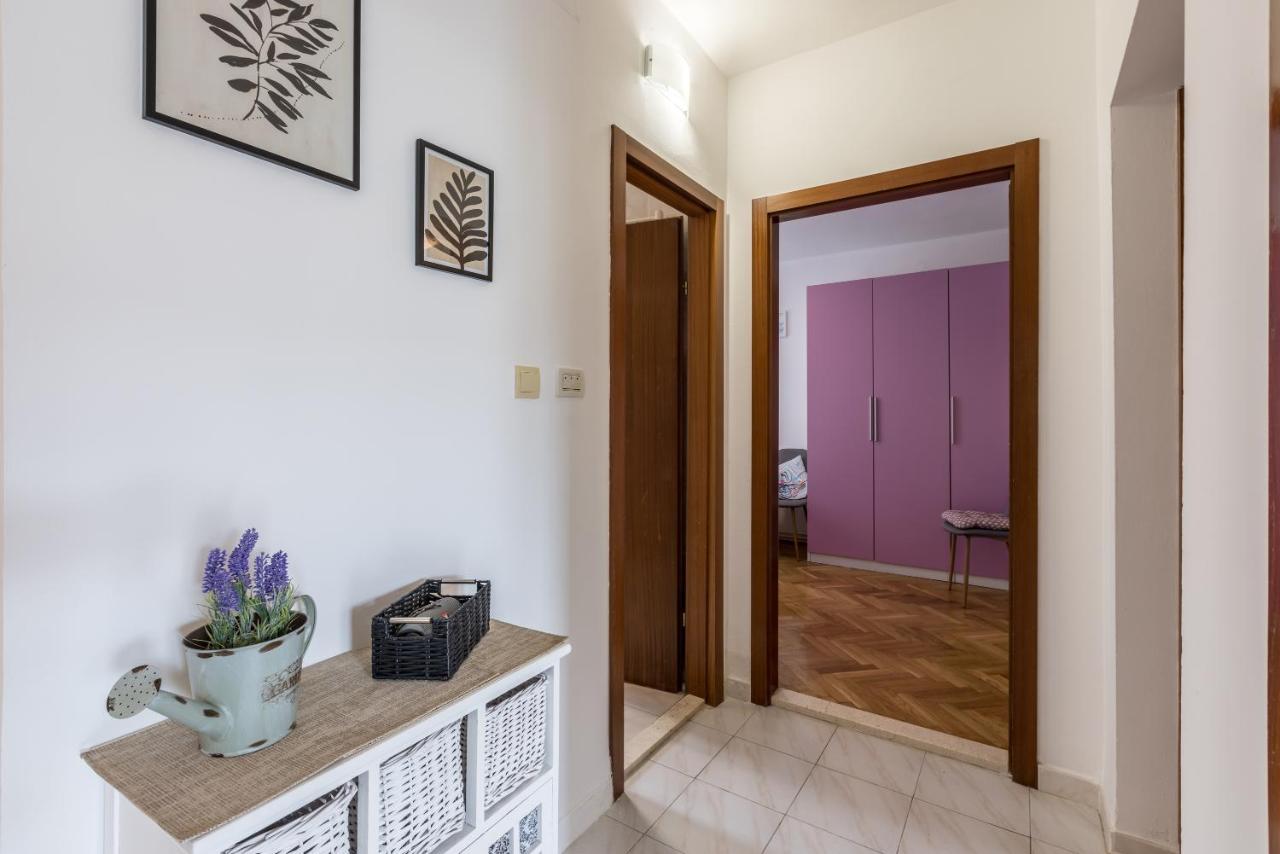 Citrus Accommodation Каштела Экстерьер фото