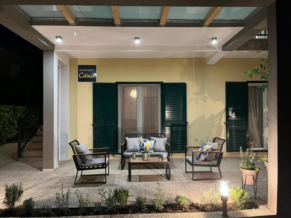 Citrus Accommodation Каштела Экстерьер фото
